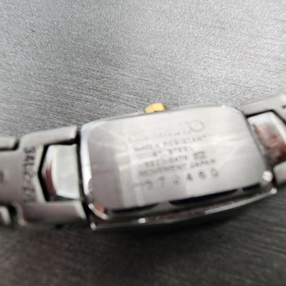 Seiko Watch Women 14mm White Dial Two Tone 2e200at0 New Battery9