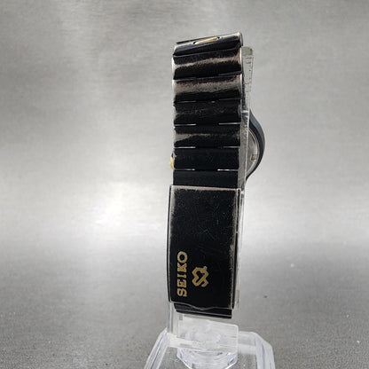 Seiko SQ Sports 100 Watch Women 26mm Black Dial Black Tone Daydate New Battery7