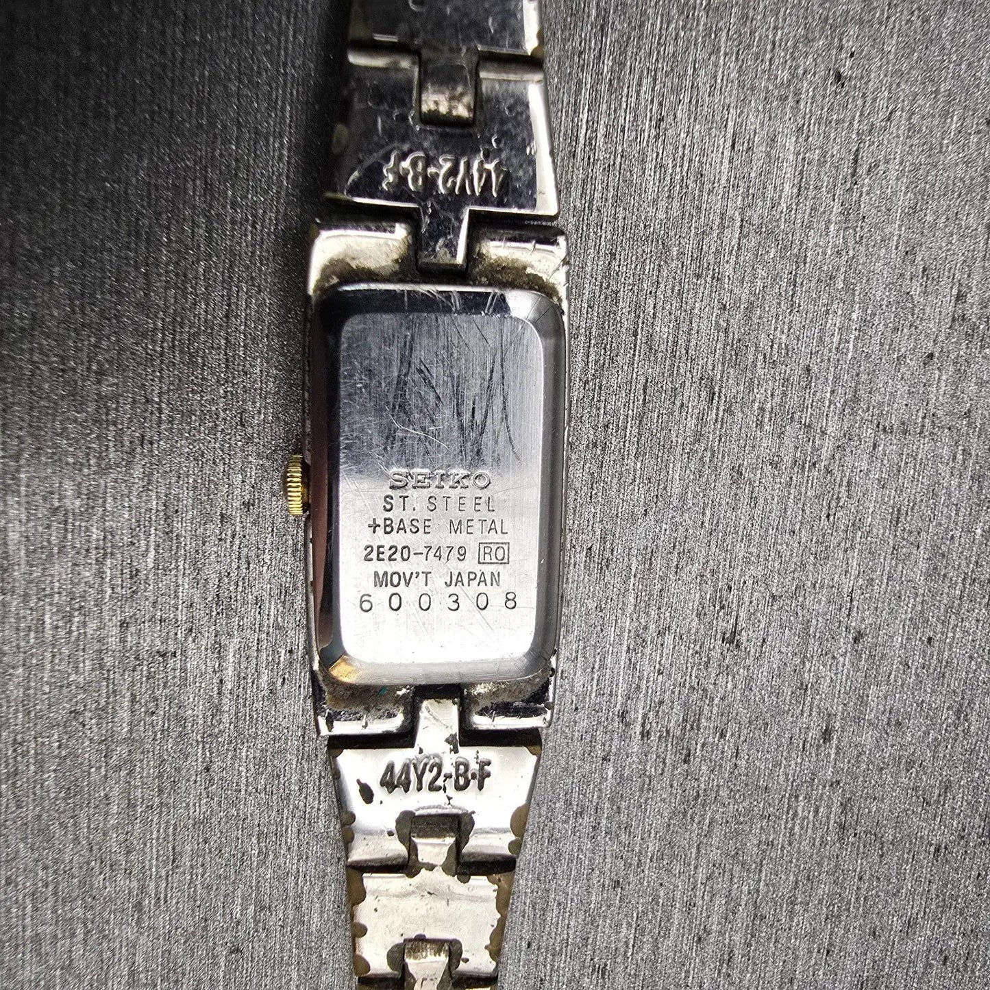 Seiko Watch Women 13mm White Dial Two Tone Rectangle 2E20-7479 New Battery VTG11