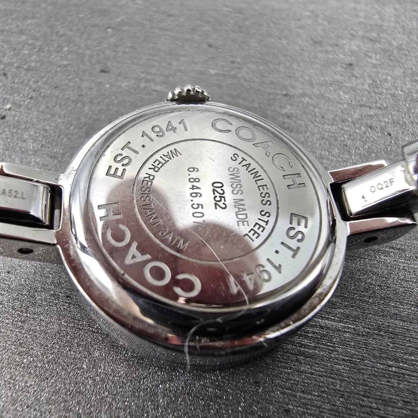 Coach Watch Women 23mm Silver Dial Silver Tone Round 0252 New Battery9