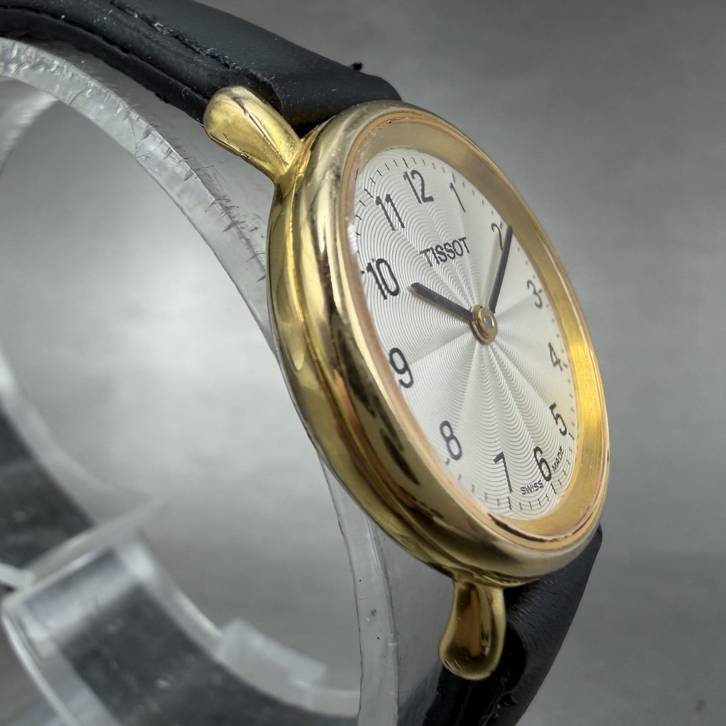 Tissot Watch Women 24mm White Dial Gold Tone Round Leather Band T852K New Batt3