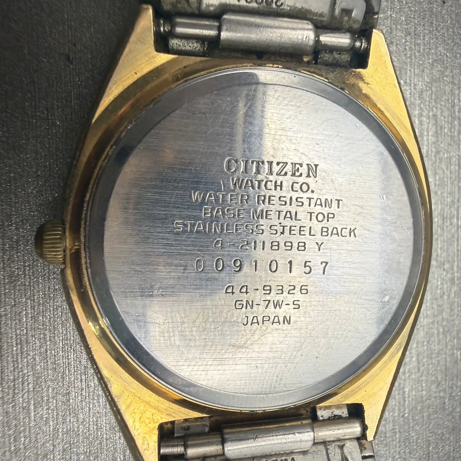 48203712
