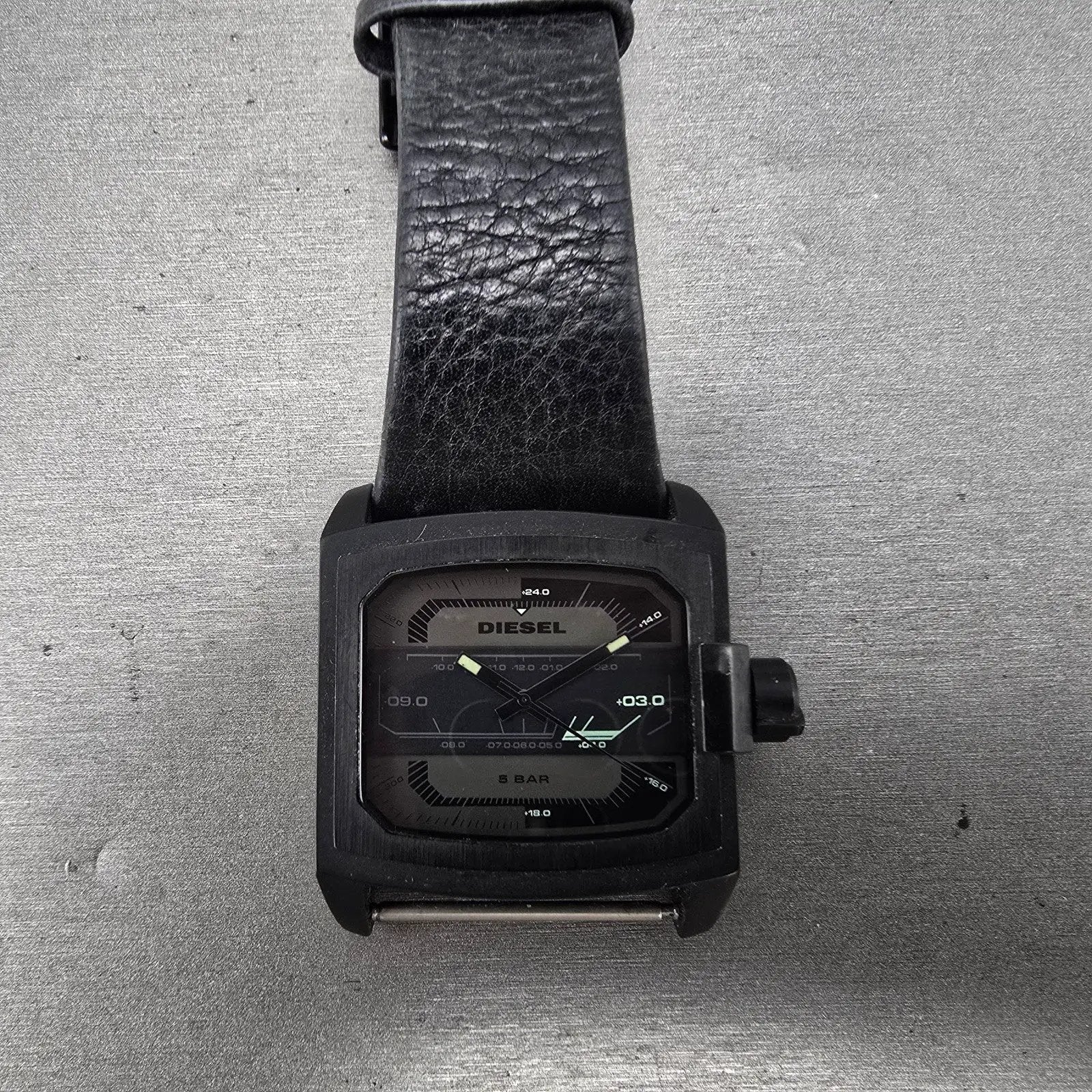 Diesel Watch Men 42mm Black Dial Black Tone DZ-1463 Rectangle PARTS0