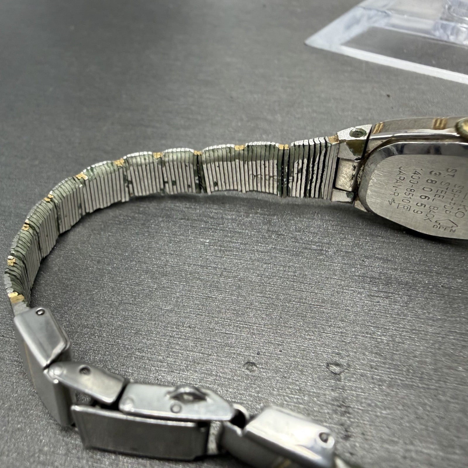 Seiko Watch Women 19mm Silver Dial Two Tone Oval Vintage 1400-8510 New Battey12