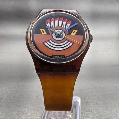 Swatch Gent RUFFLED FEATHERS Watch Men Brown Dial Brown Tone GF100 New Battery G5