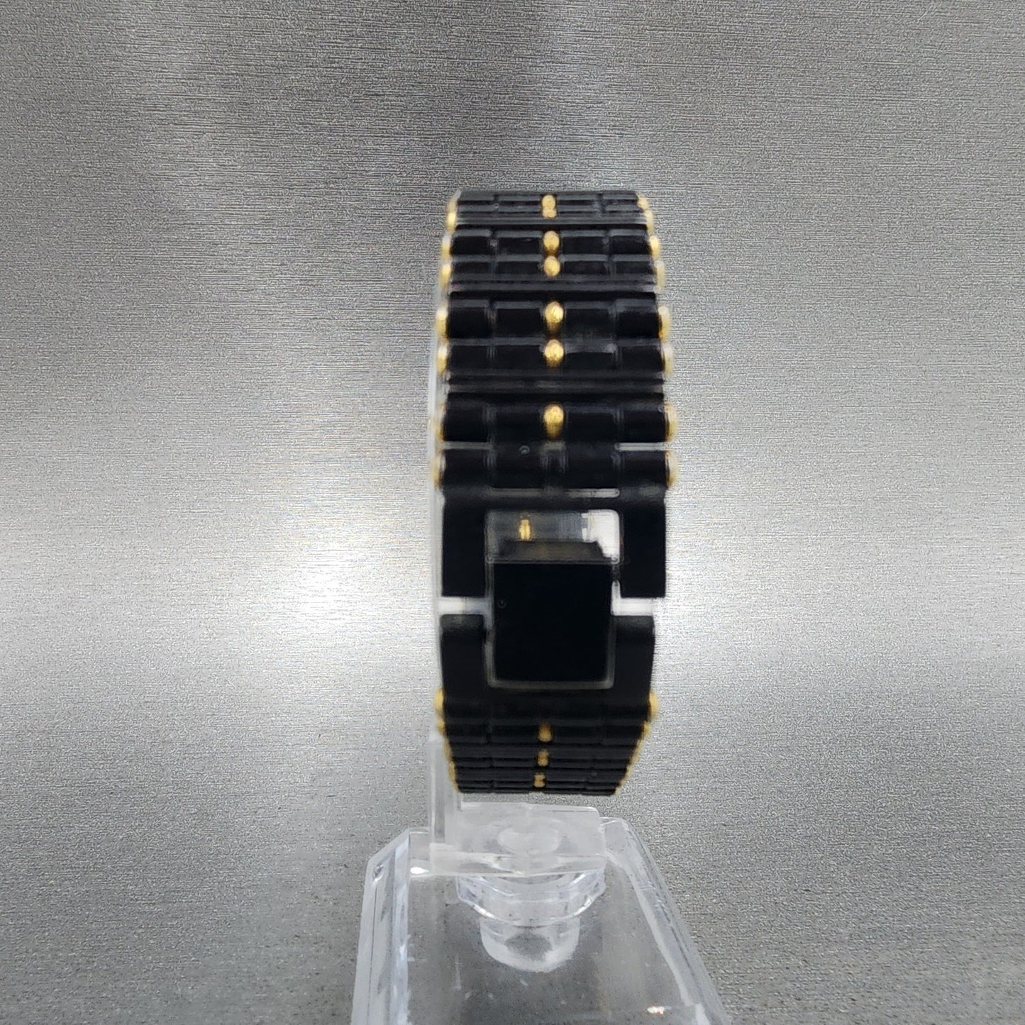 Seiko Watch Women 23mm Black Dial Black & Gold Tone Round 73200330 New Battery7
