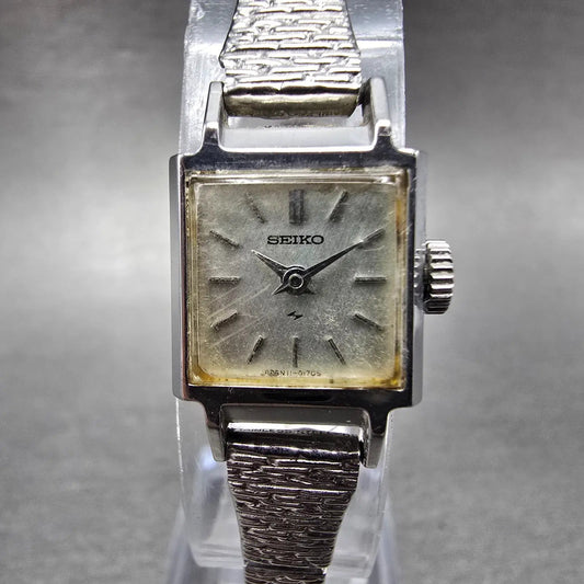 Seiko Watch Women 15mm Silver Dial Silver Tone Rectangle 11-3069 Vintage Works0