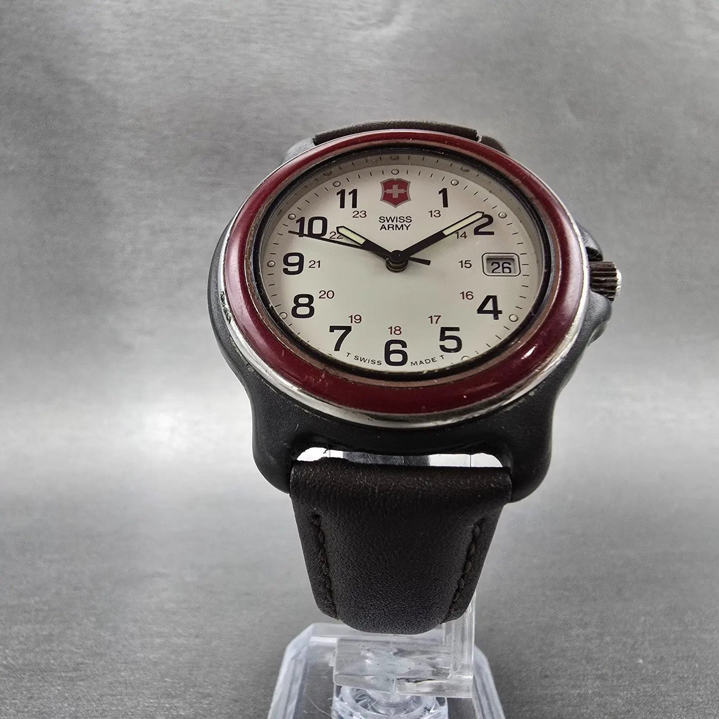 Victorinox Swiss Army Watch Men 39mm White Dial Black Tone Date Round New Batt6