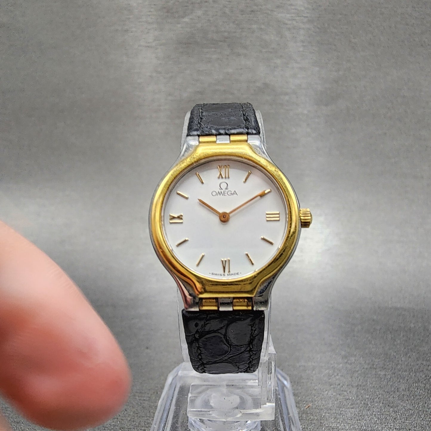 Omega De Ville Watch Women 23mm White Dial Two Tone Leather Round New Battery5