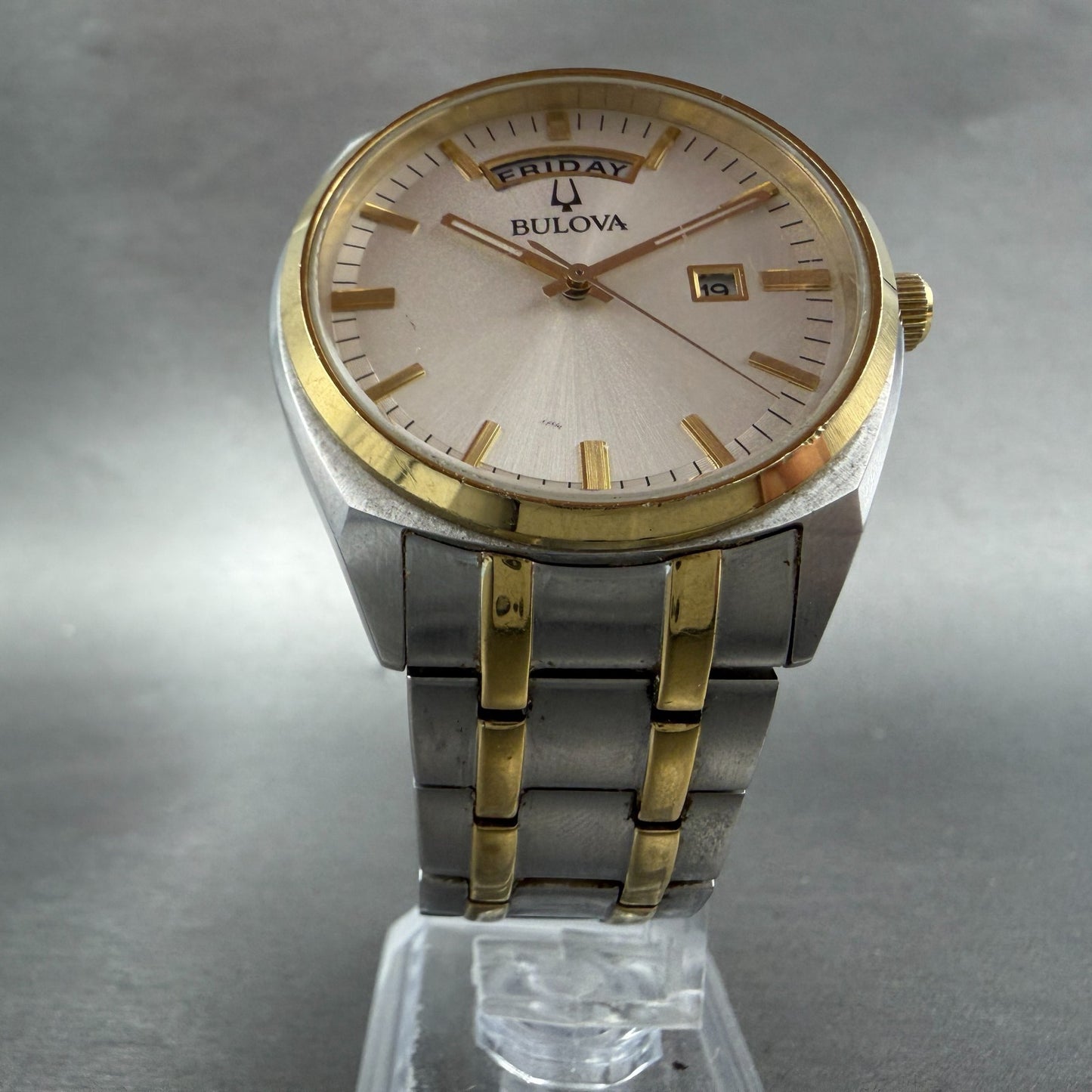 Bulova Watch Men 39mm Silver Dial Two Tone Daydate Round 98C127 New Battery5