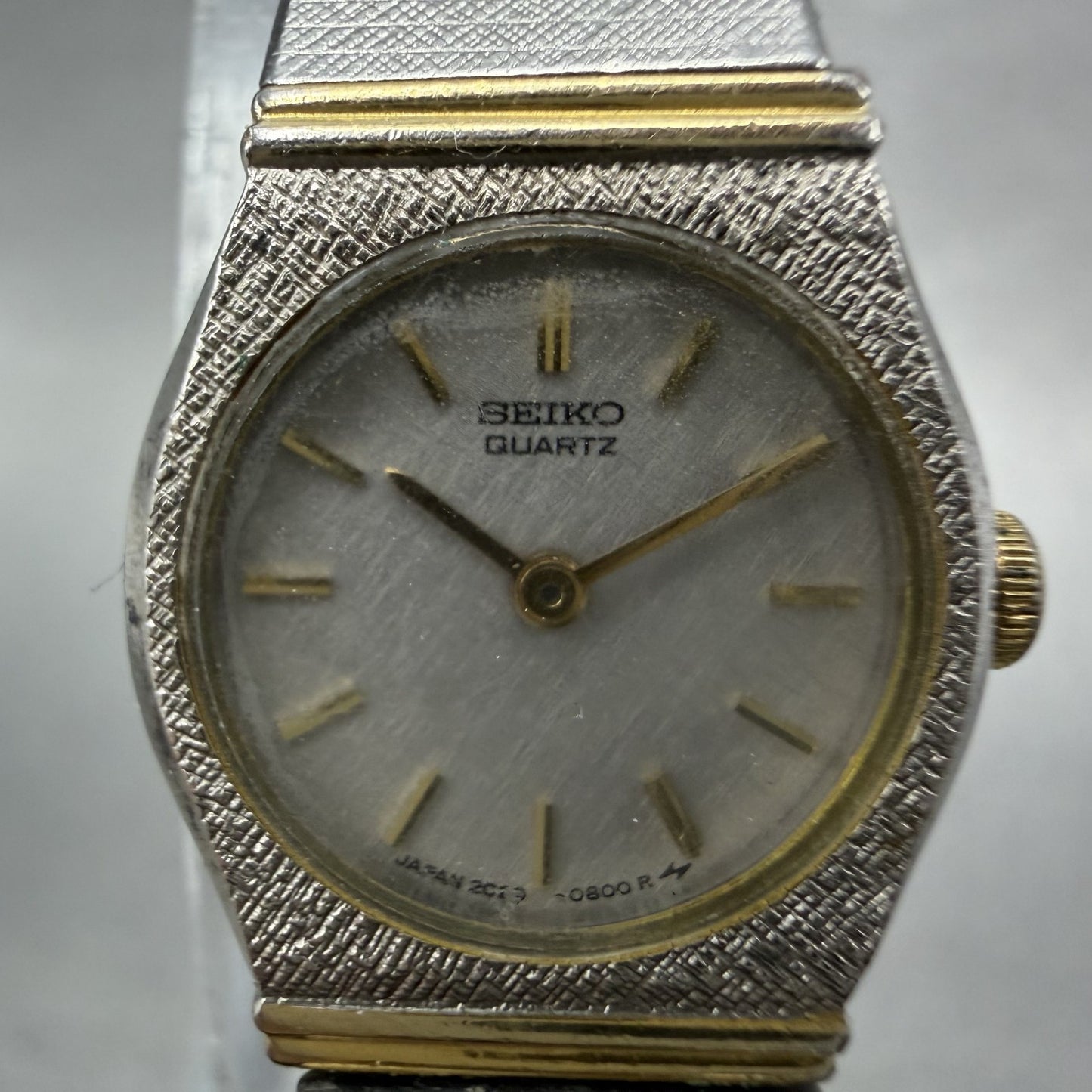 Seiko Watch Women 16mm Silver Dial Two Tone Round 2C20-0259 New Battery1