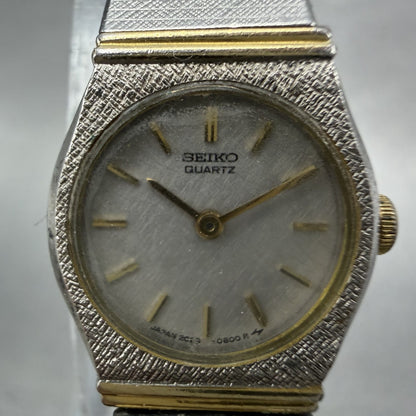Seiko Watch Women 16mm Silver Dial Two Tone Round 2C20-0259 New Battery1