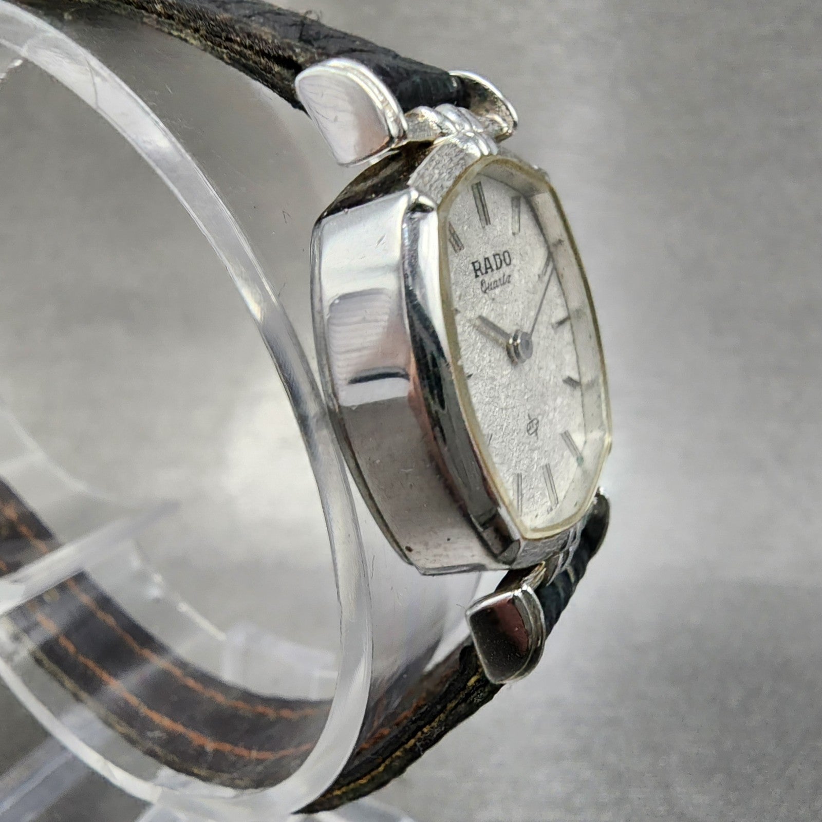 Rado Watch Women 20mm Silver Dial Silver Tone Round New Battery3