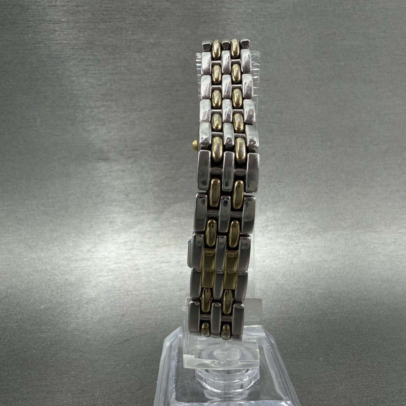 Seiko Tank Watch Women 16mm MOP Dial Two Tone Rectangle 1N000JL0 New Battery8
