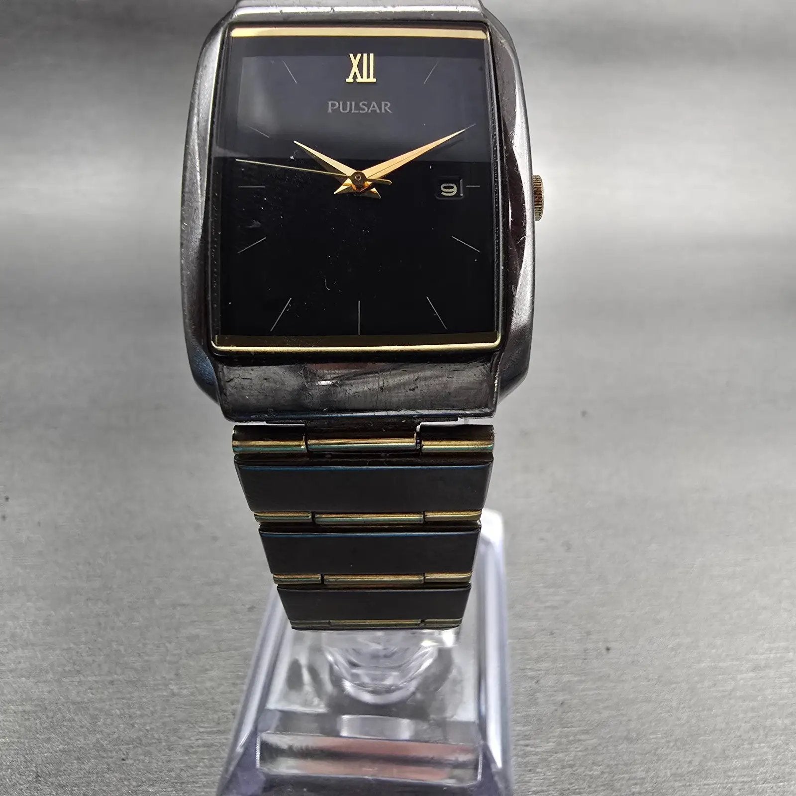 Pulsar Watch Men 26mm Black Dial Two Tone Date Rectangle VX82-0AS0 New Battery5