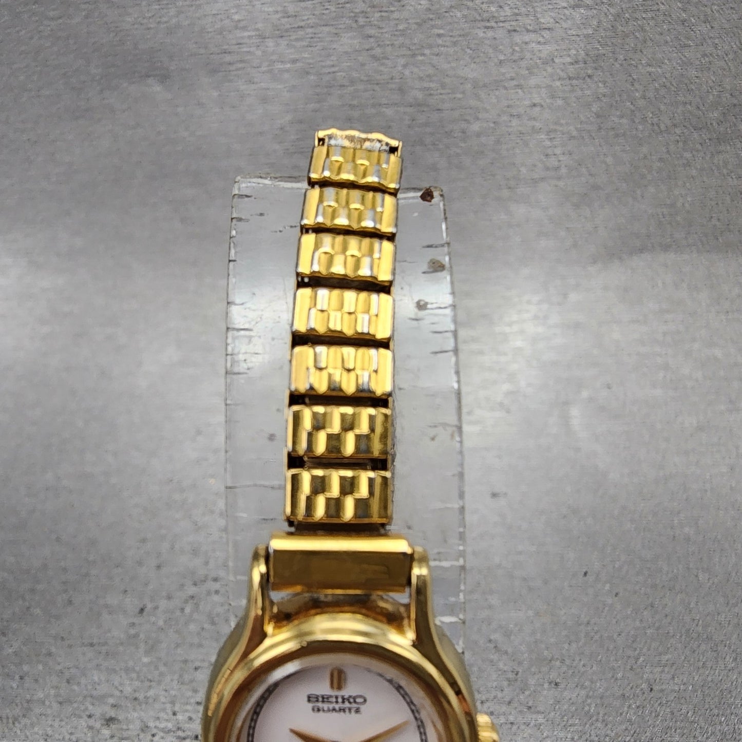 Seiko Watch Women 17mm White Dial Gold Tone Oval 2p205h20 New Battery VTG4