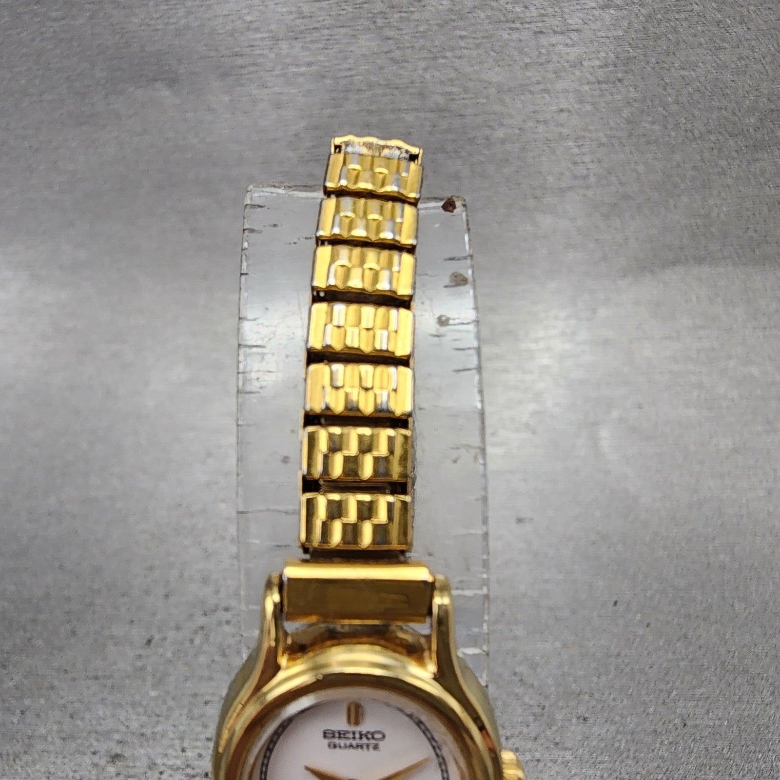 Seiko Watch Women 17mm White Dial Gold Tone Oval 2p205h20 New Battery VTG4