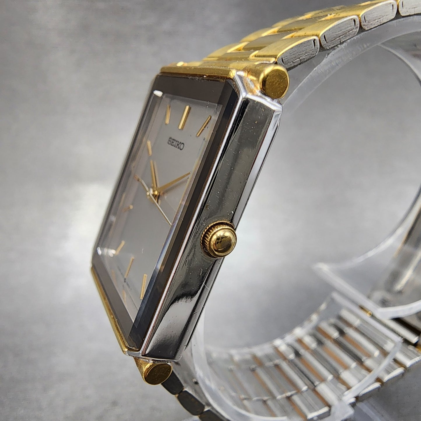 Seiko Tank Watch Men 25mm Gray Dial Gold Tone Rectangle 5p315a80 New Battery2
