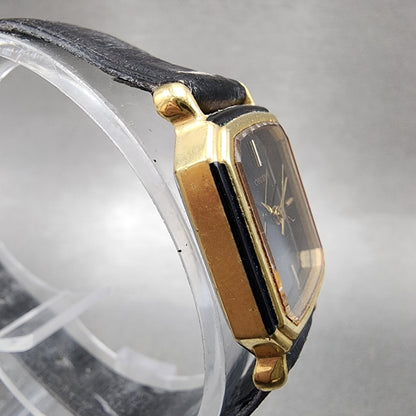 Orient Tank Watch Women 20mm Black Dial Gold Tone Rectangle A0549940 New Battery3