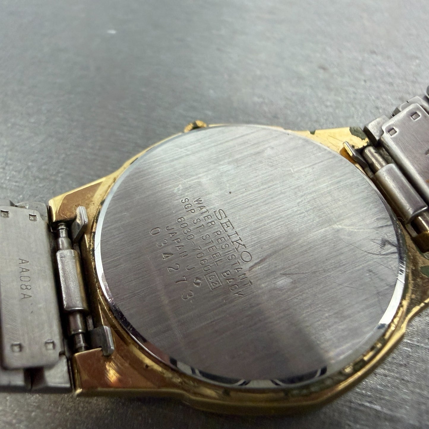 Seiko Watch Men 33mm Champagne Dial Gold Tone Round 6030-7060 New Battery VTG9