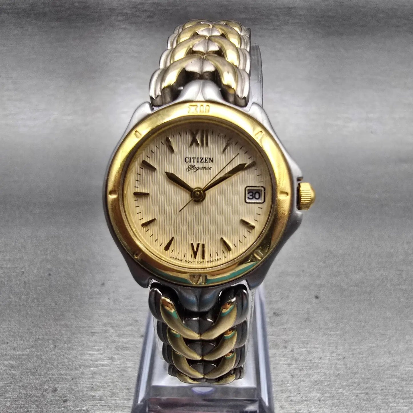 Citizen Elegance Watch Women 24mm Champagne Dial Date 1012-S69772 New Battery0