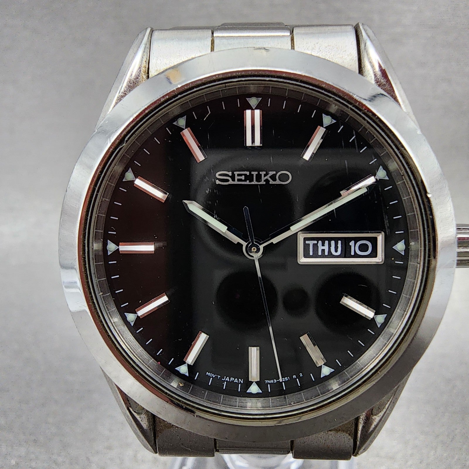 Seiko Watch Men 37mm Black Dial Silver Tone Daydate Round 7N439070 New Battery1
