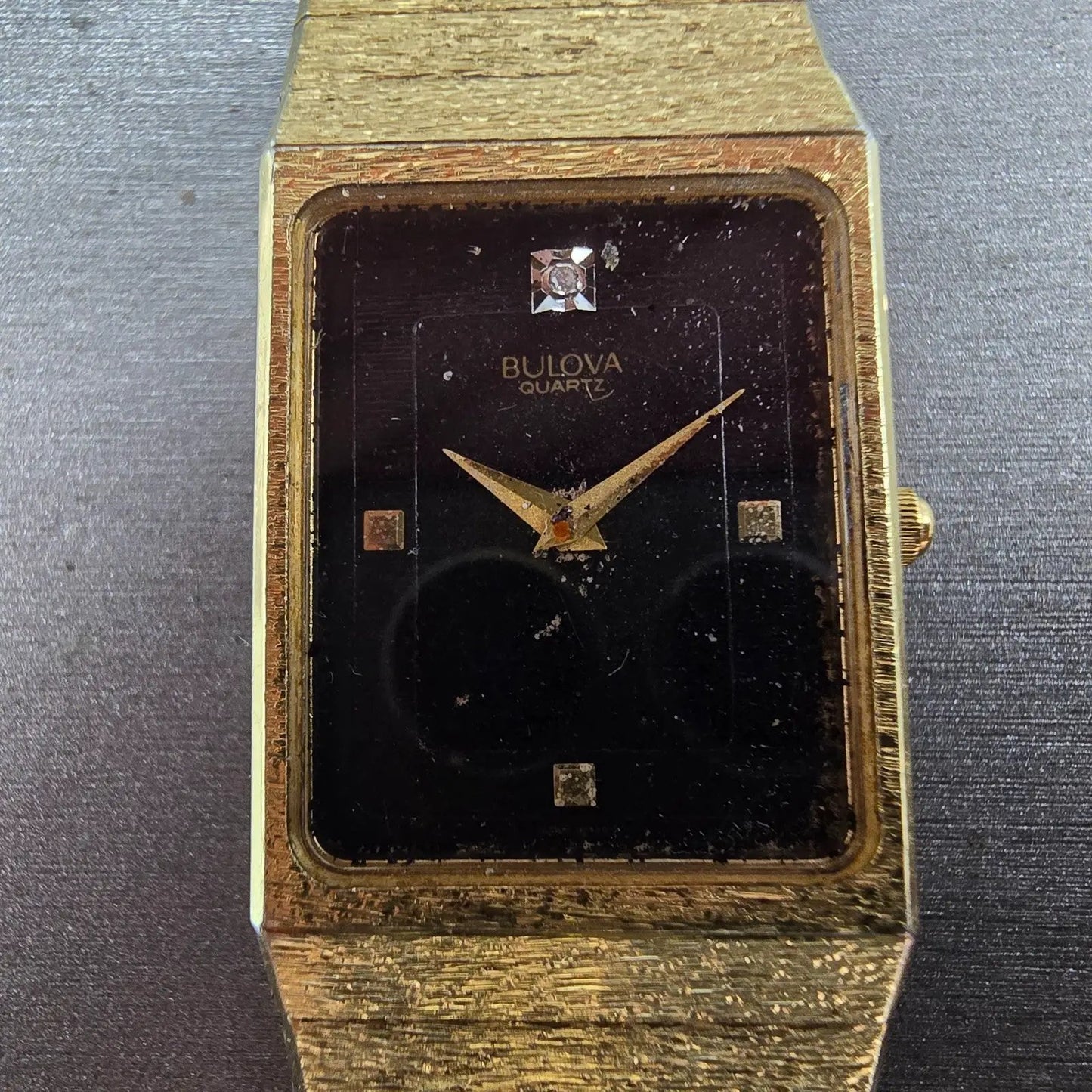 Bulova Tank Watch Men 24mm Black Dial Gold Tone Rectangle Diamond PARTS NO BACK2