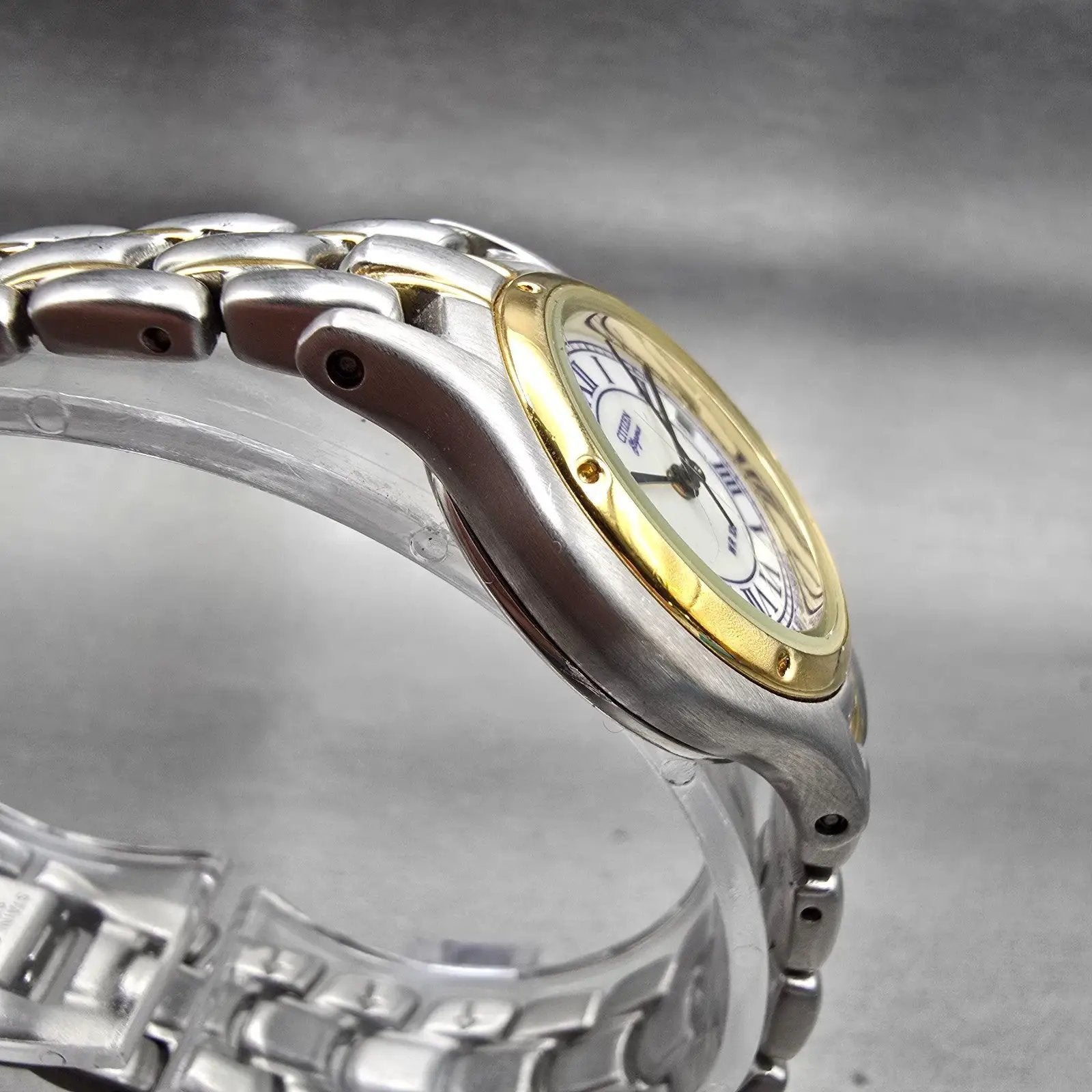 Citizen Elegance Watch Women 26mm White Dial Two Tone Date 4613-S41886 New Batt3