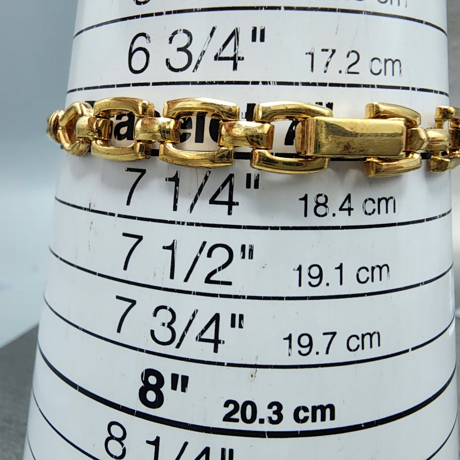 Bucherer Q Watch Women 19mm Red Dial Gold Tone Oval 980.599 New Battery10