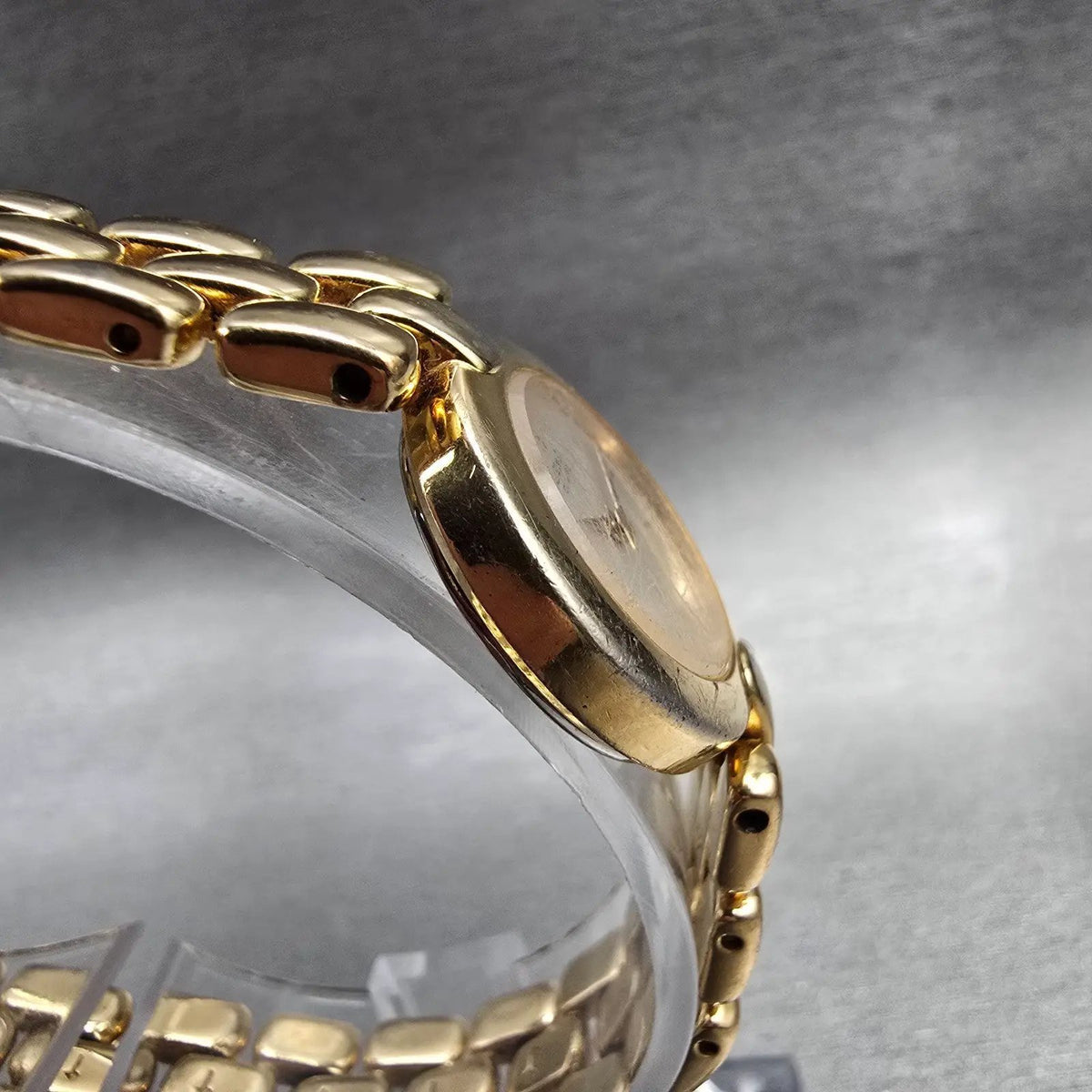 Seiko Watch Women 21mm MOP Dial Gold Tone Round 1N00-0D79 New Battery Vintage3