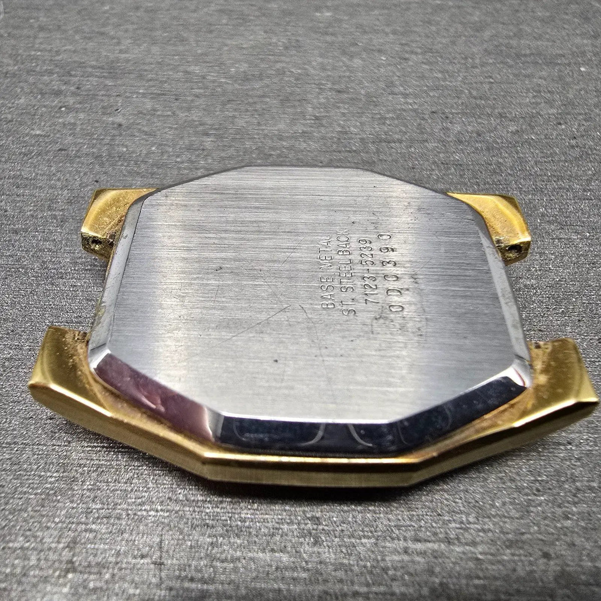 Seiko Watch Case Gold Tone Rectangle 7123-5239 31mm Vintage8