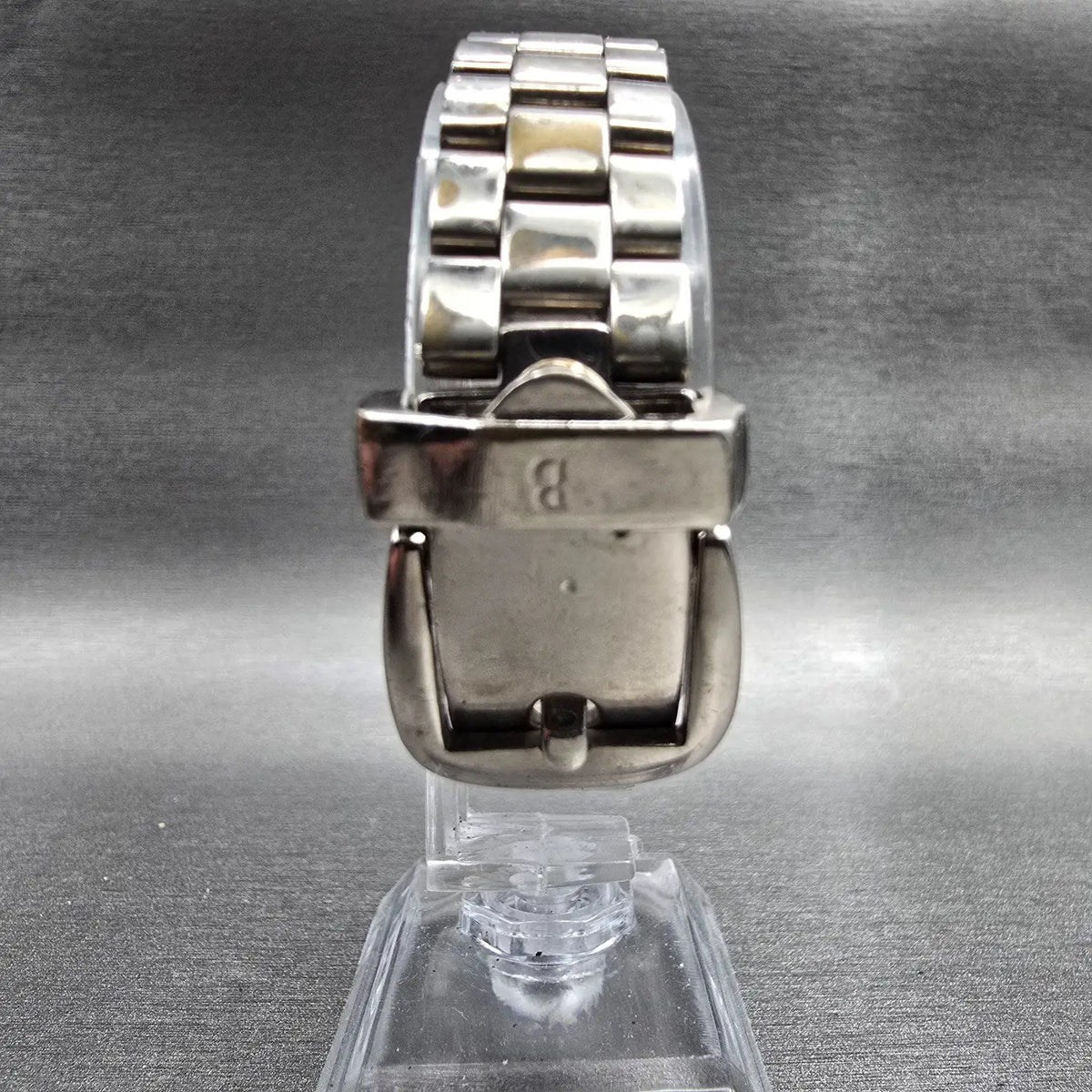 Bulova Watch Women 25mm Black Dial Silver Tone Round Bangle 96L18 New Battery 897