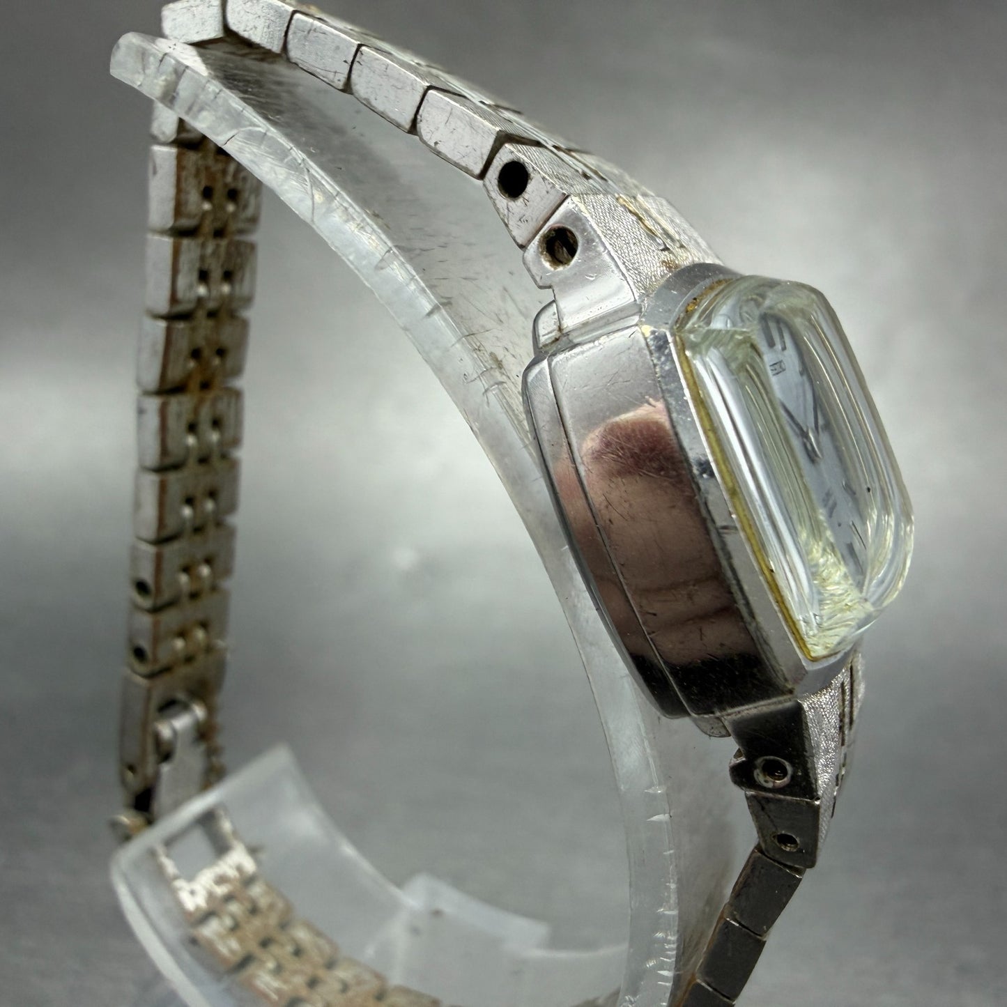 Seiko Special Watch Women 19mm Silver Dial Silver Tone Manual 1140-3160 Runs3