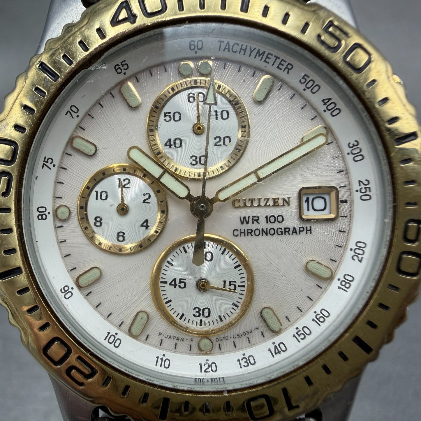 Citizen Chronograph Watch Men 40mm White Dial Two Tone Date Round New Battery1
