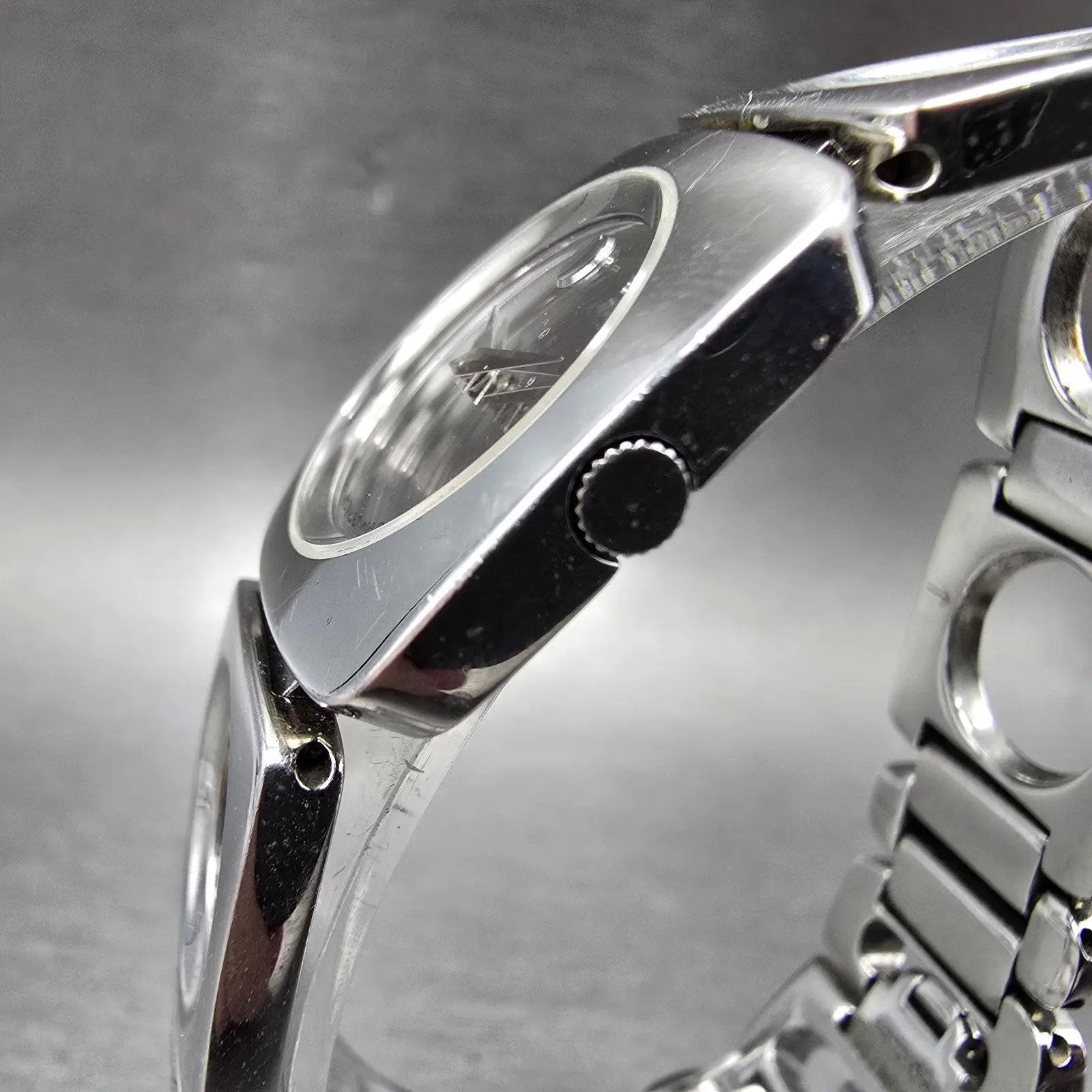 Movado Dolca Watch Women 24mm Silver Dial Silver Tone Square 84 A1 1310 New Batt2
