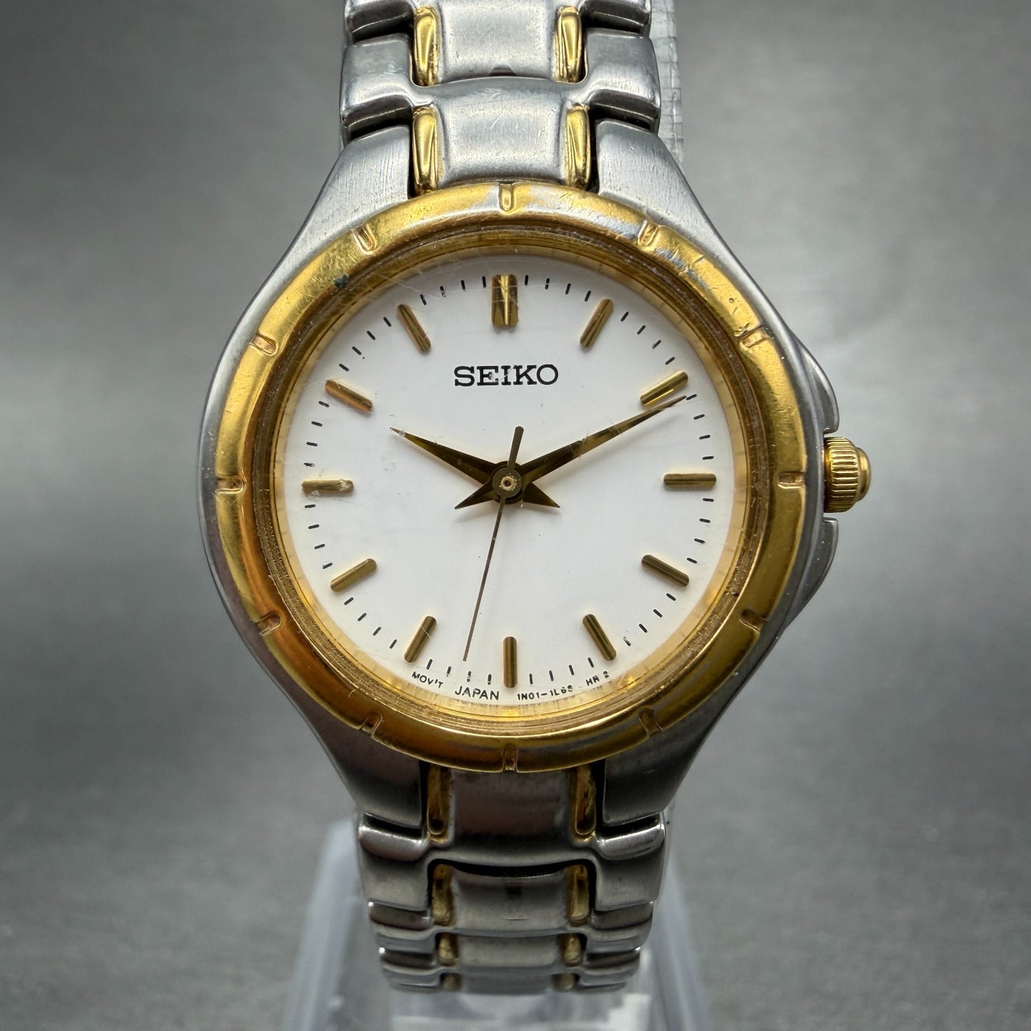 Seiko Watch Women 25mm White Dial Two Tone Round 1N01-0J80 New Battery Vintage0