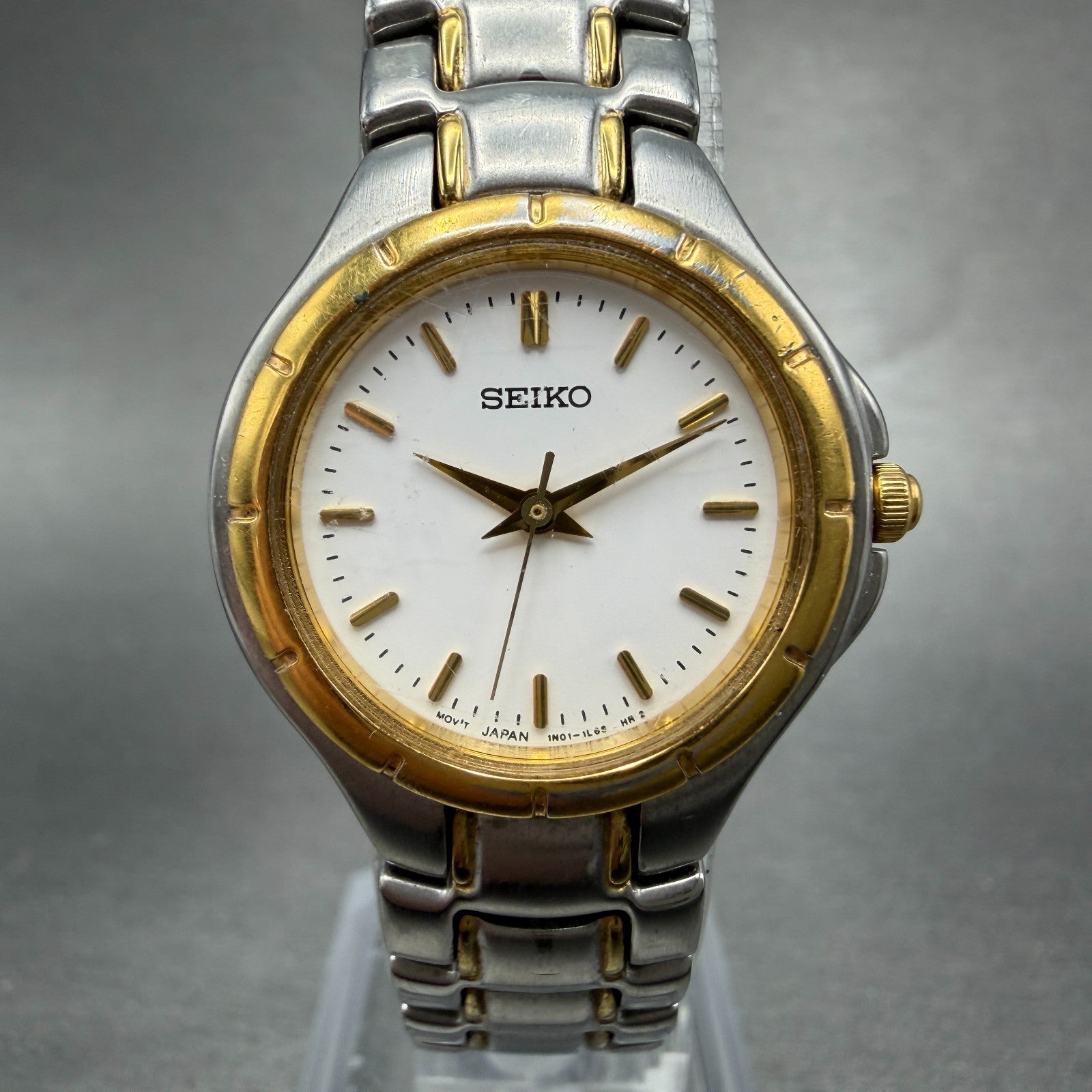 Seiko Watch Women 25mm White Dial Two Tone Round 1N01-0J80 New Battery Vintage0