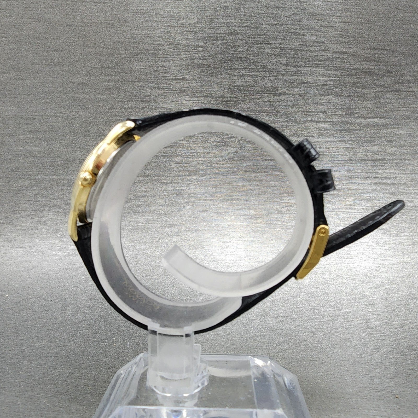 Movado Museum Watch Women 26mm Gold Dial Gold Tone Round 87 E4 9840 New Battery6