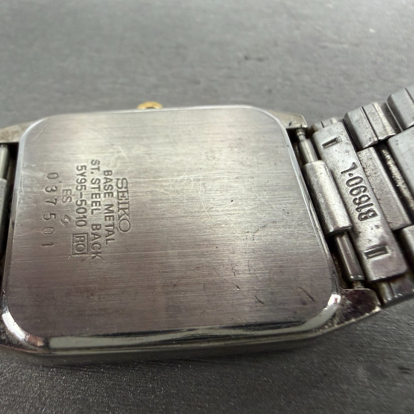 Seiko SX Tank Watch Men 26mm Champagne Dial Two Tone Rectangle 5Y95-5010 New Bat9