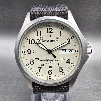 Alba Field Gear Watch Men 35mm Ivory Dial Silver Tone Daydate V743-8000 New Batt0