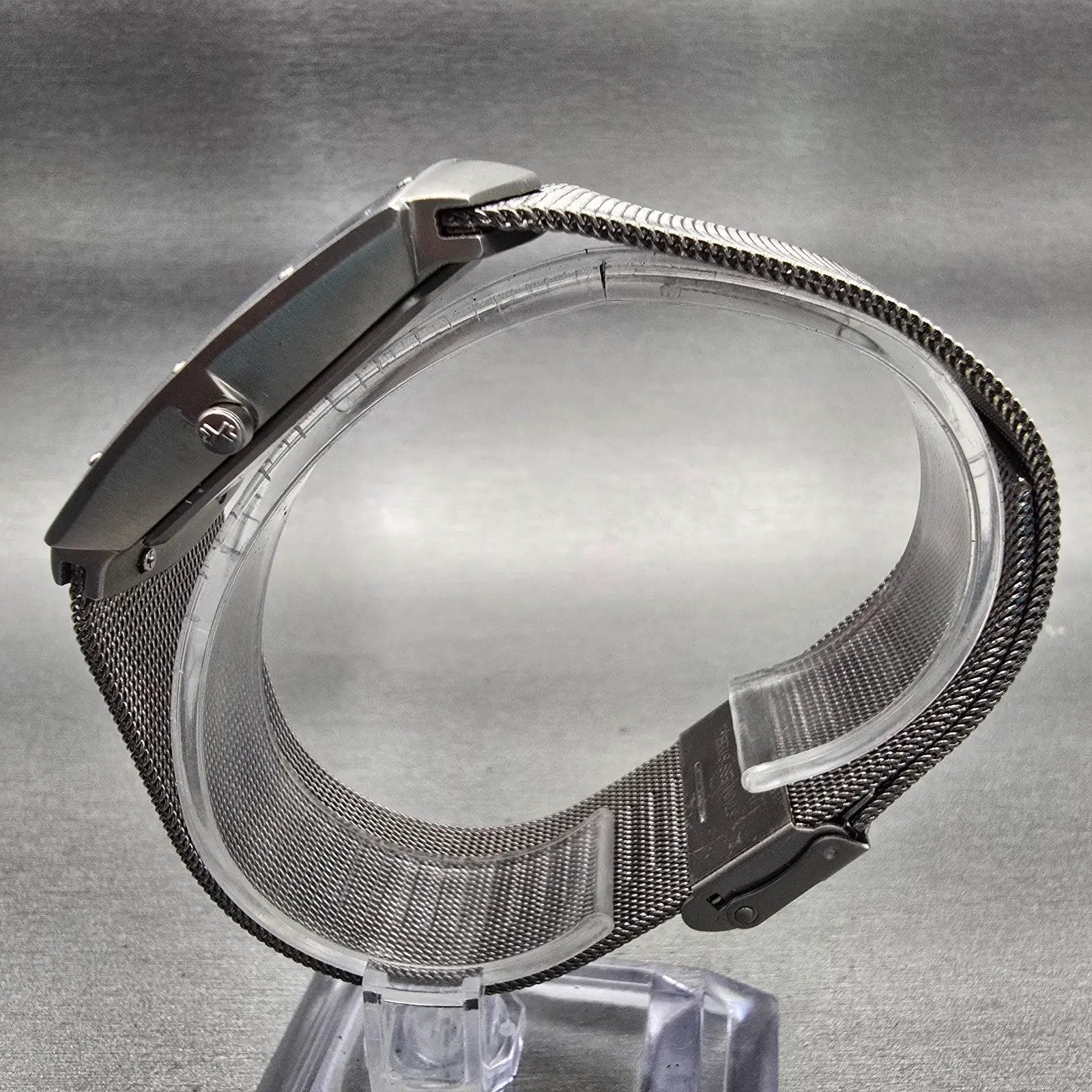 Skagen Tank Watch Men 34mm Gray Dial Titanium Daydate 396LTTM New Battery6