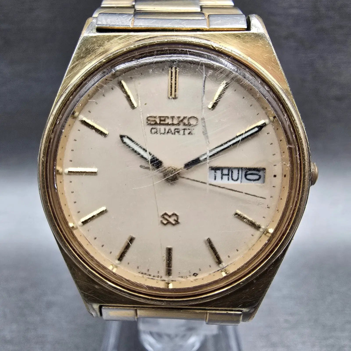 Seiko SQ Watch Men 34mm Ivory Dial Gold Tone Daydate Round 8123-7239 New Battery1
