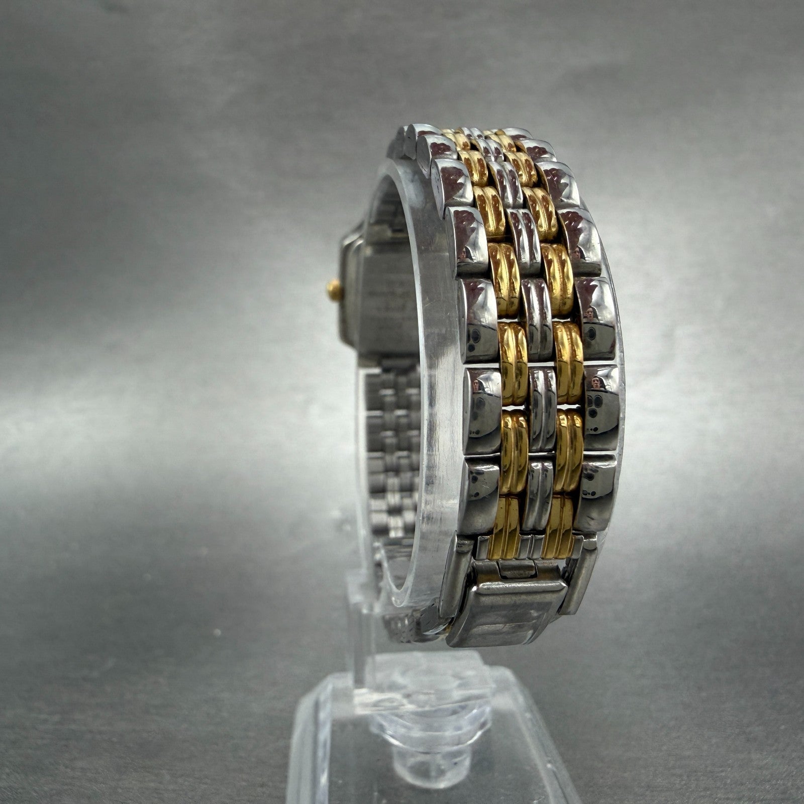 Seiko Tank Watch Women 19mm Cream Dial two Tone Rectangle V401-5979 New Battery7