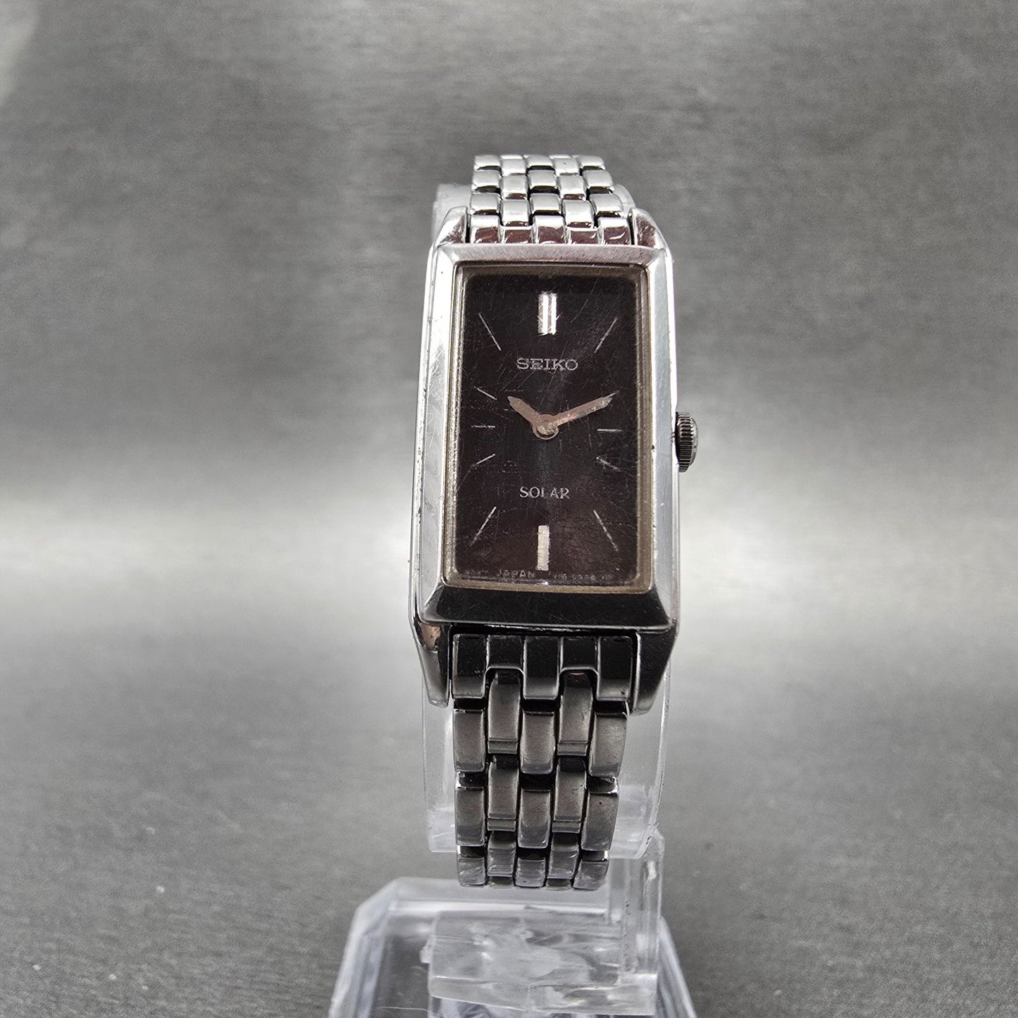 Seiko Solar Tank Watch Women 15mm Black Dial Silver Tone V116-0AA0 Runs5