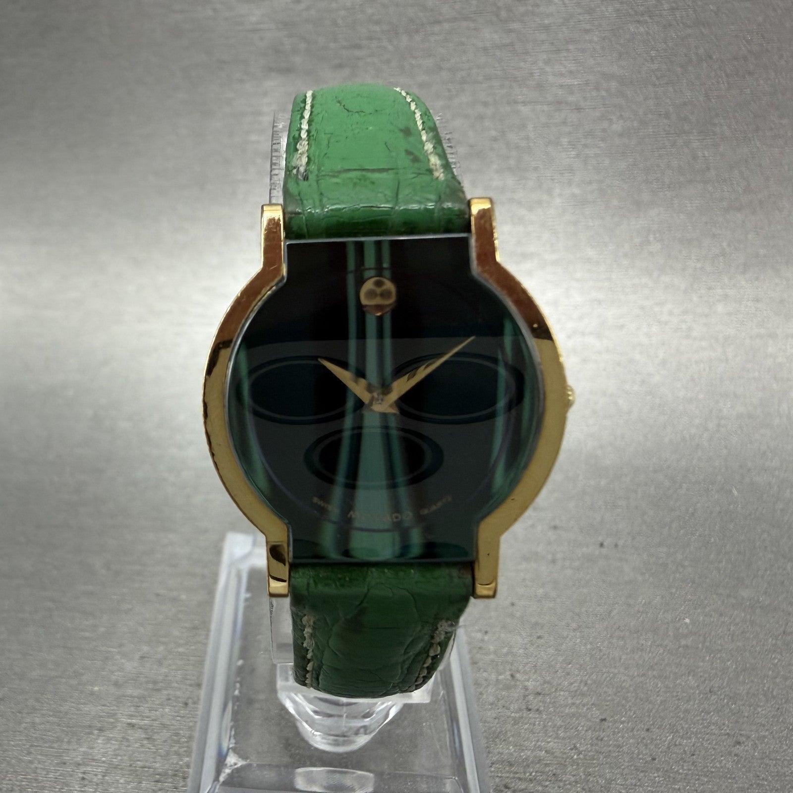 Movado Horizon Watch Women 24mm Green Dial Gold Tone Round 87-90-820 New Battery0