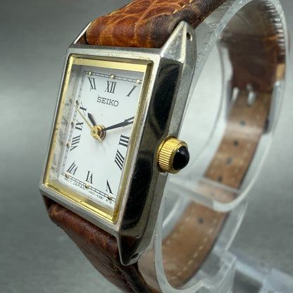 Seiko Tank Watch Women 18mm White Dial Silver Tone Rectangle V401-5689 PARTS3