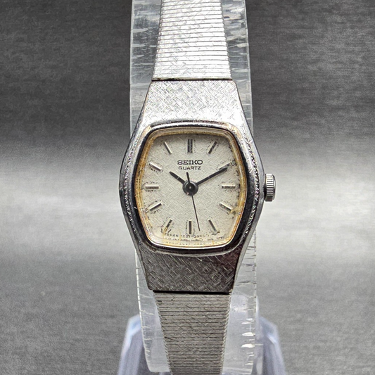 Seiko Watch Women 16mm Silver Dial Silver Tone Hexagon 2C21-5149 New Battery JP40