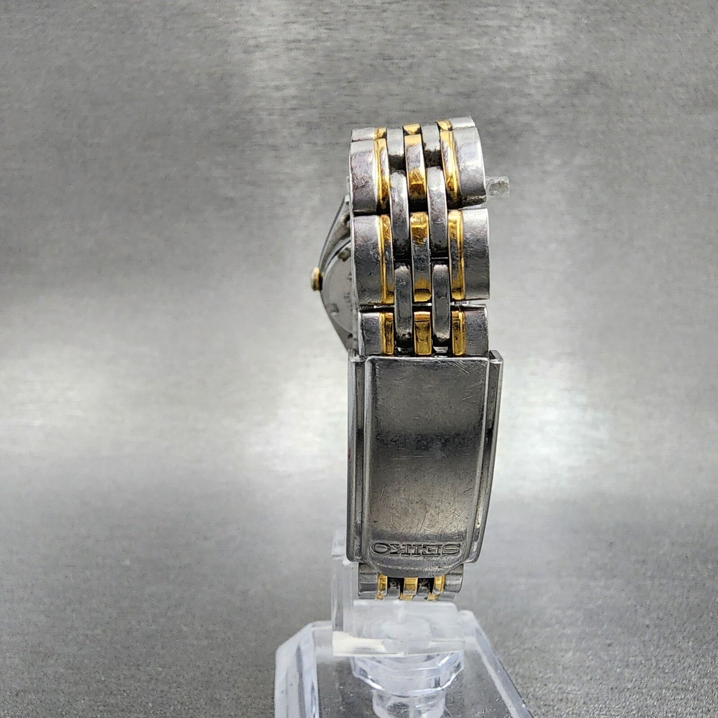Seiko Watch Women 24mm White Dial Two Tone Date Round 7N826001 New Battery7