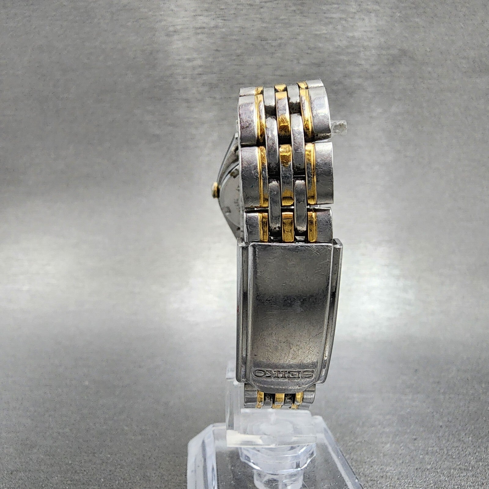 Seiko Watch Women 24mm White Dial Two Tone Date Round 7N826001 New Battery7