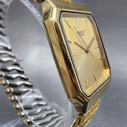 Seiko Tank Watch Men 26mm Champagne Dial Gold Tone 5p31-5040 New Battery